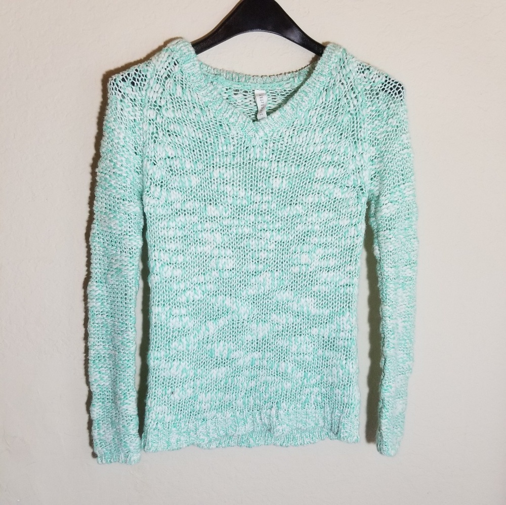 Aeropostale knit sweater